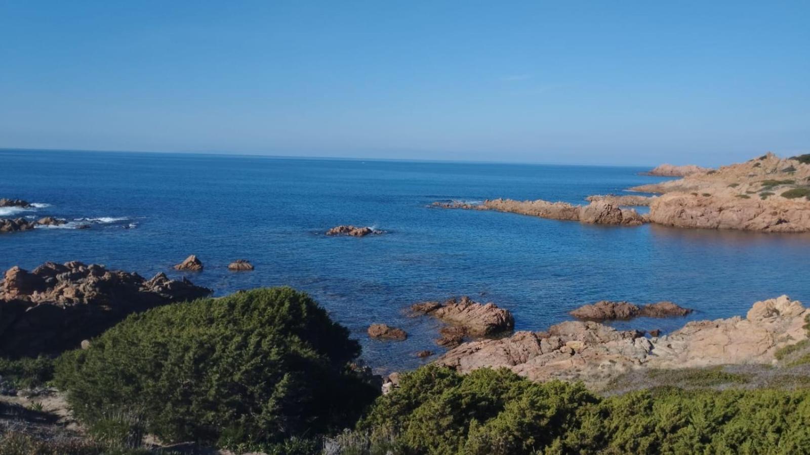 Rocciarossa Lejlighed Isola Rossa Eksteriør billede
